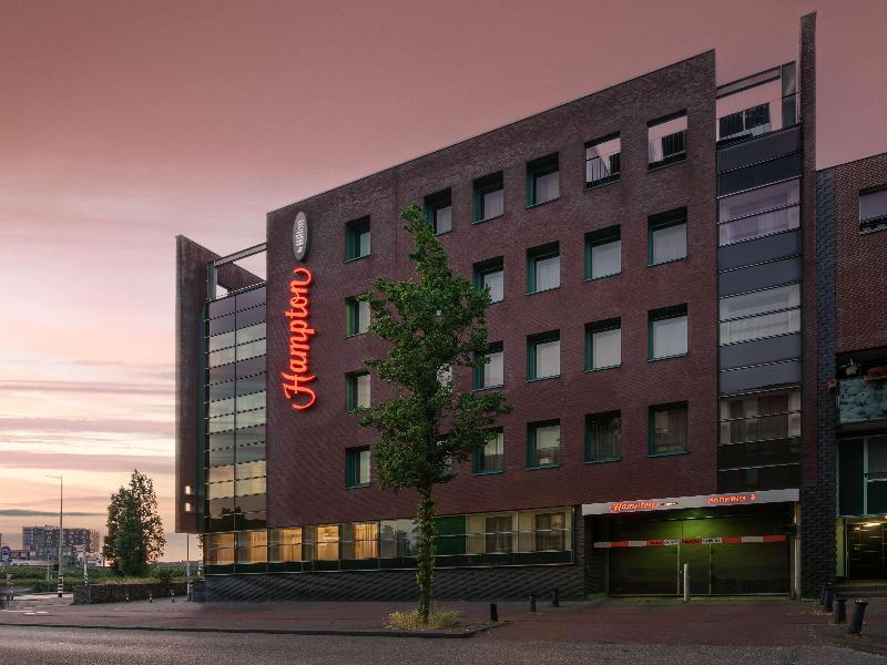Hampton By Hilton Amsterdam City Centre East - Genel