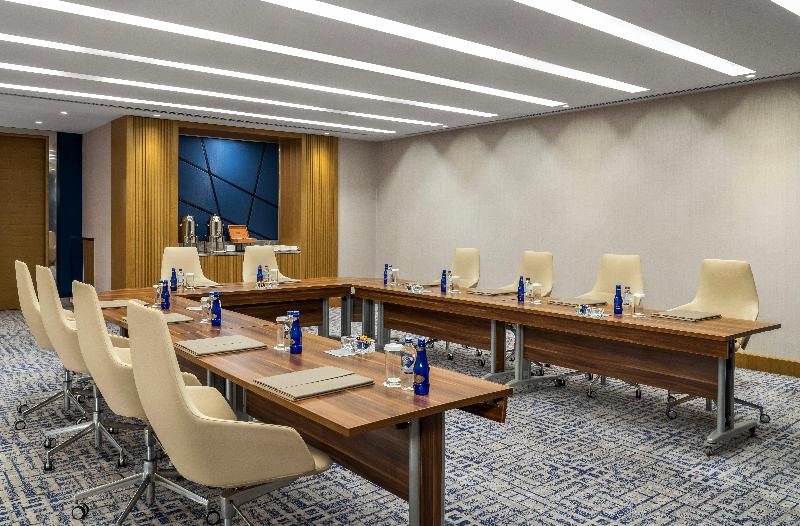 Crowne Plaza İSTANBUL - FLORYA by IHG - Toplantı