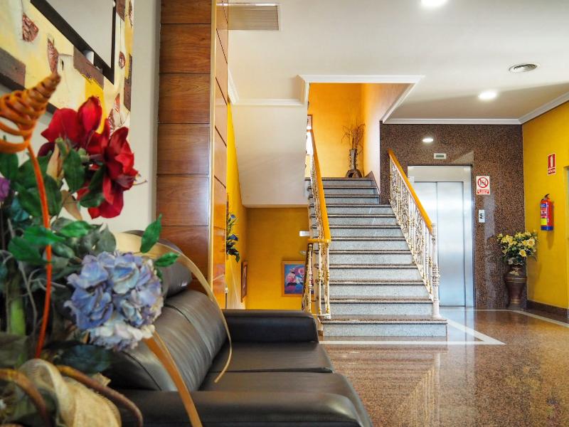 Hotel Humanes - Lobi