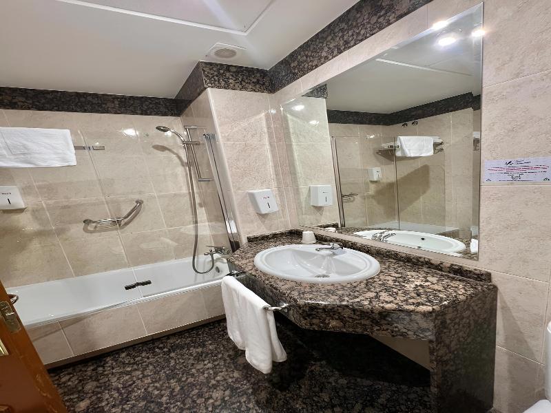 Hotel Humanes - Oda