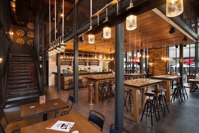 La Ville Hotel & Suites CITY WALK Dubai - Restoran