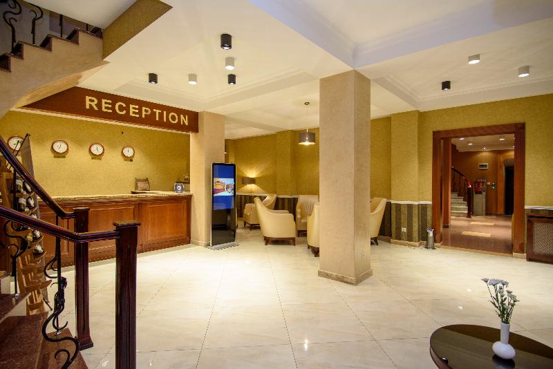 KMM Hotel - Lobi