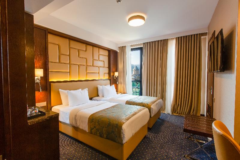 KMM Hotel - Oda