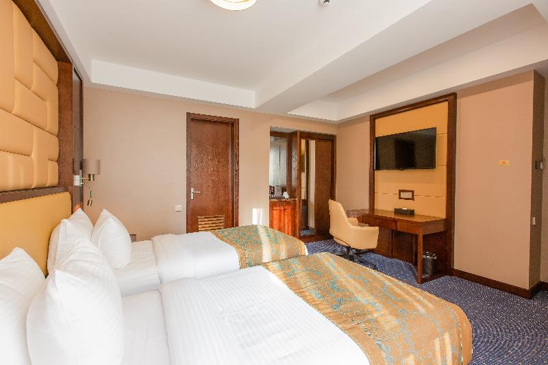 KMM Hotel - Oda
