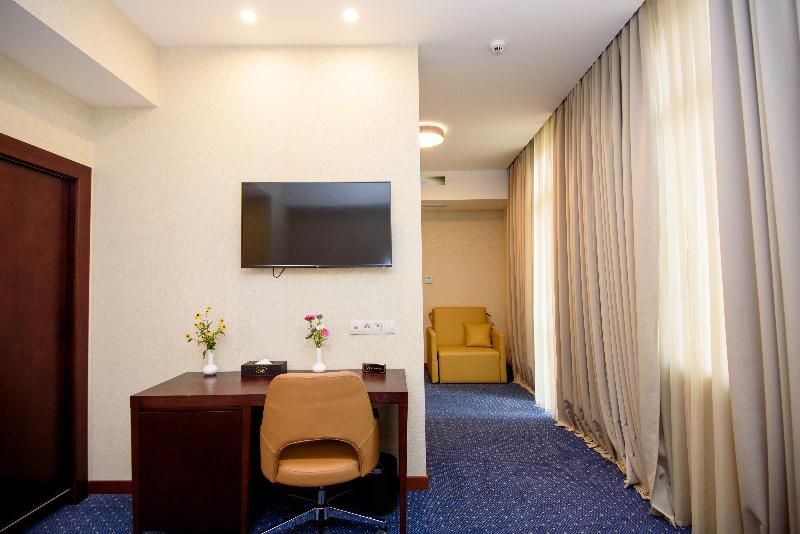 KMM Hotel - Oda