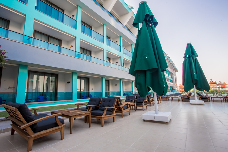 Sensitive Premium Resort & Spa - Teras