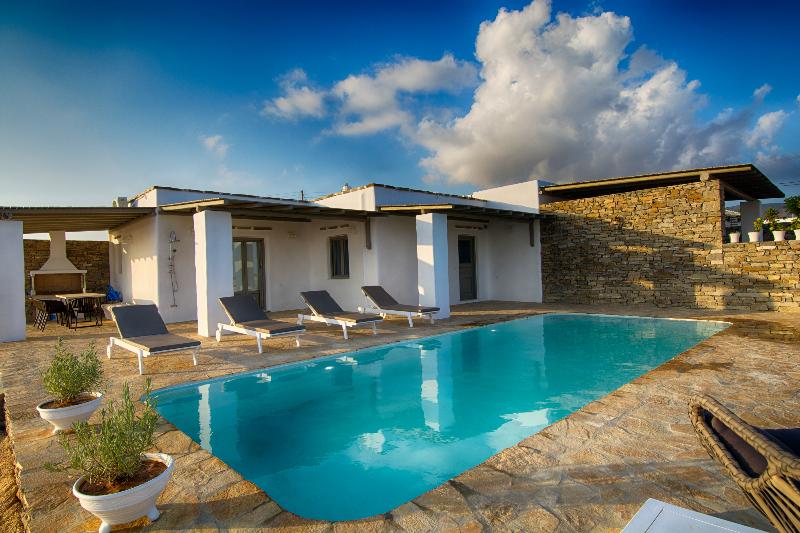 Paros Afrodite Luxury Villas - Oda