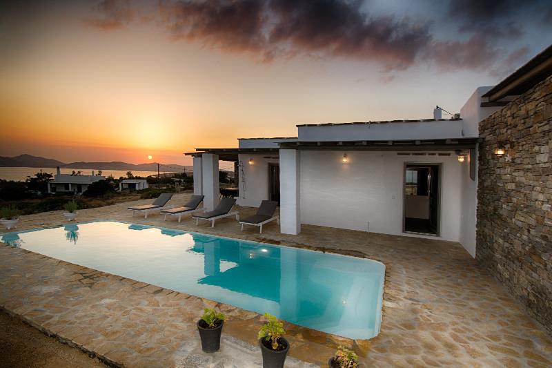 Paros Afrodite Luxury Villas - Oda