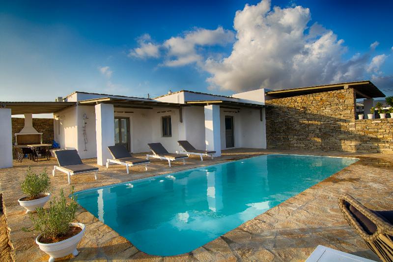 Paros Afrodite Luxury Villas - Oda