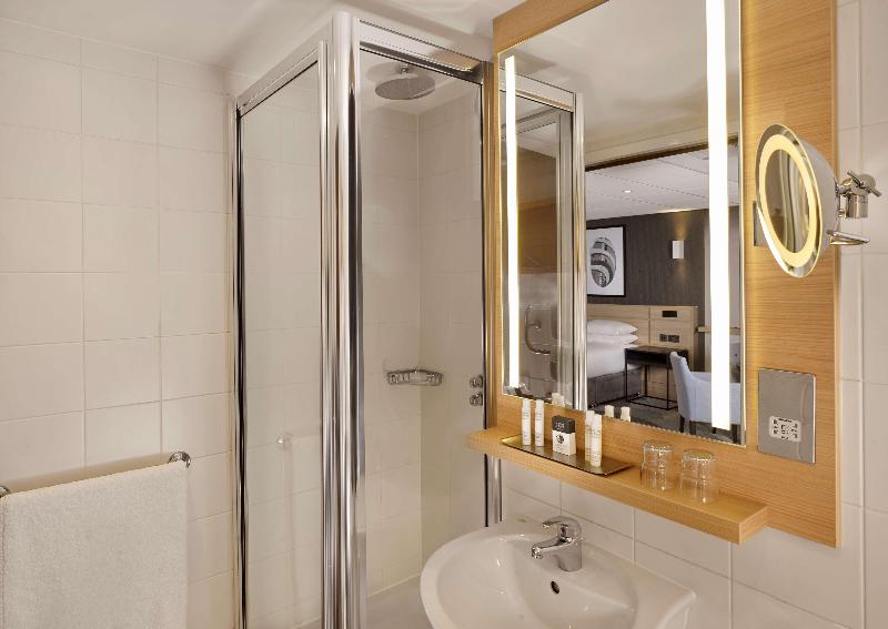 DoubleTree by Hilton Coventry Building Society Are - Oda