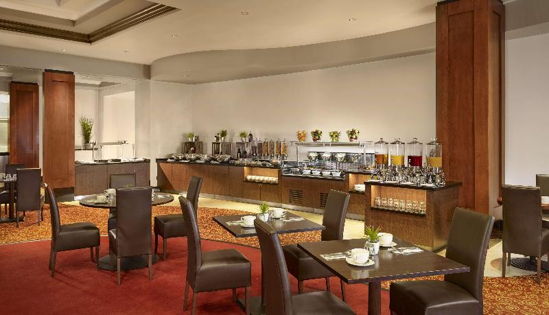 DoubleTree by Hilton Coventry Building Society Are - Restoran