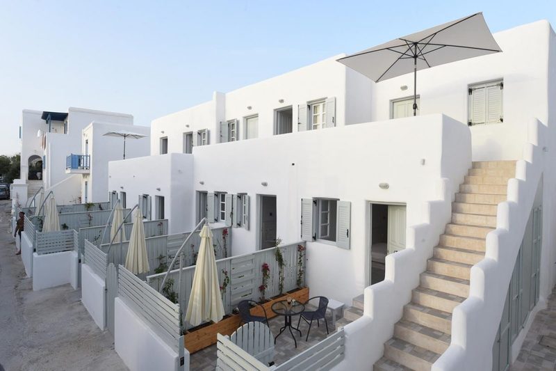 Porto Naoussa - Lobi