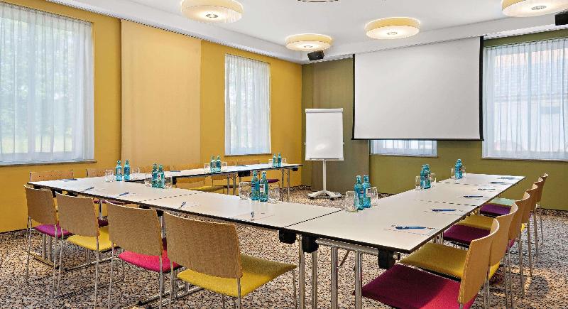 Hey Lou Hotel Piding - Toplantı