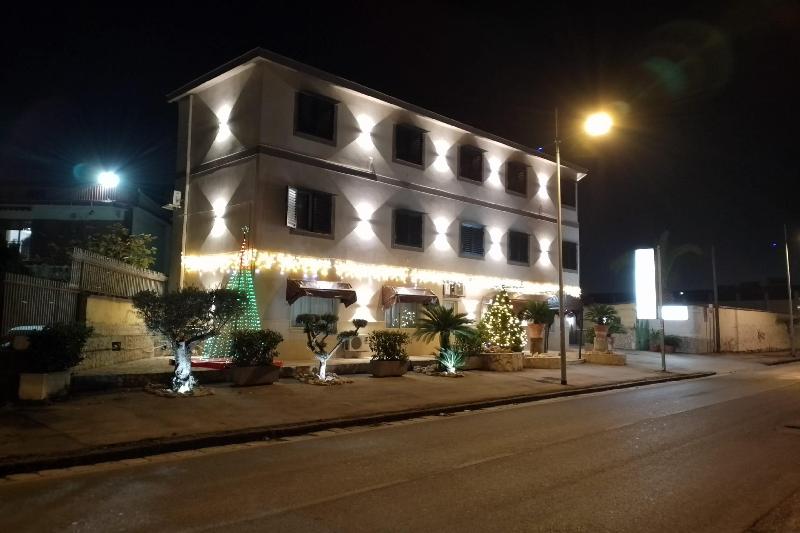 Hotel Martini - Genel