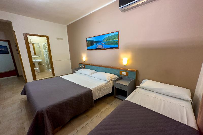 Hotel Martini - Oda