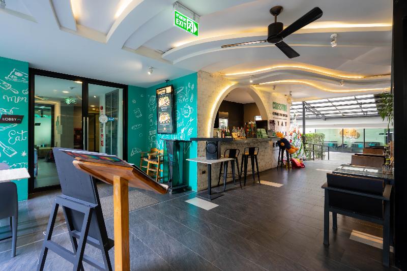 Cross Vibe Chiang Mai Decem - Bar