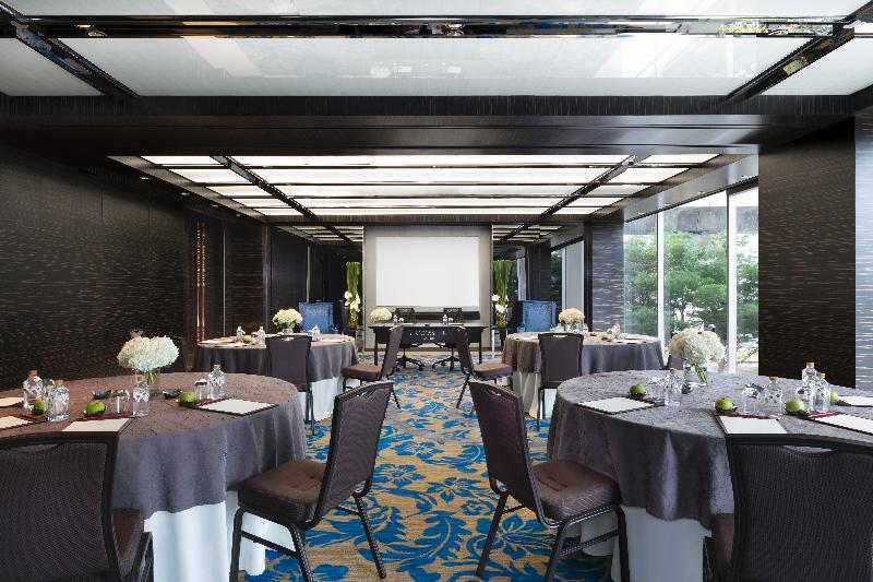 Lancaster Bangkok - Toplantı