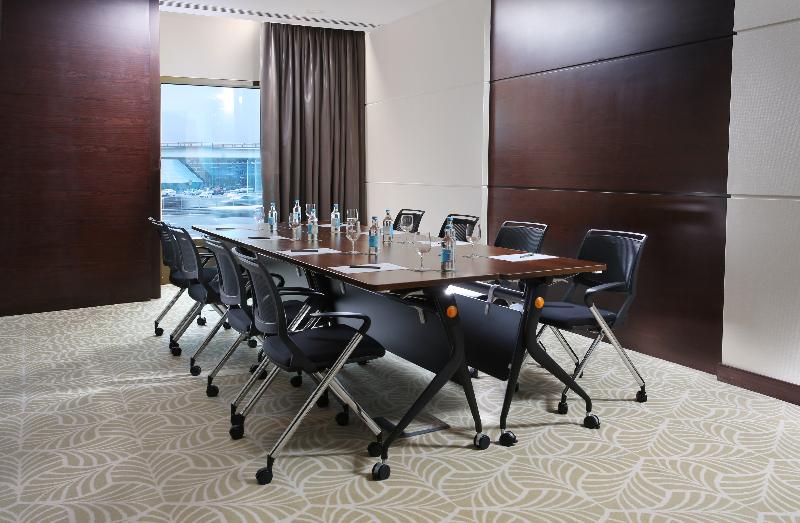 Metropolitan Hotel Dubai - Toplantı