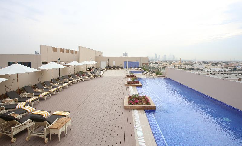 Metropolitan Hotel Dubai - Havuz