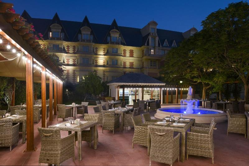 Al Aziziyah Boutique Hotel - Restoran