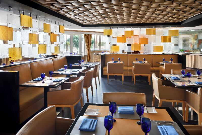 Al Aziziyah Boutique Hotel - Restoran