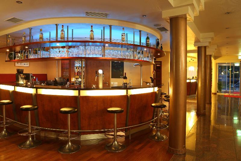 Amedia Hotel Frankfurt-Ruesselsheim by Wyndham - Genel