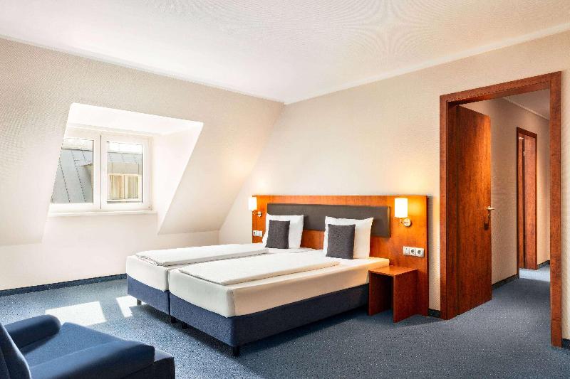 Amedia Hotel Frankfurt-Ruesselsheim by Wyndham - Oda