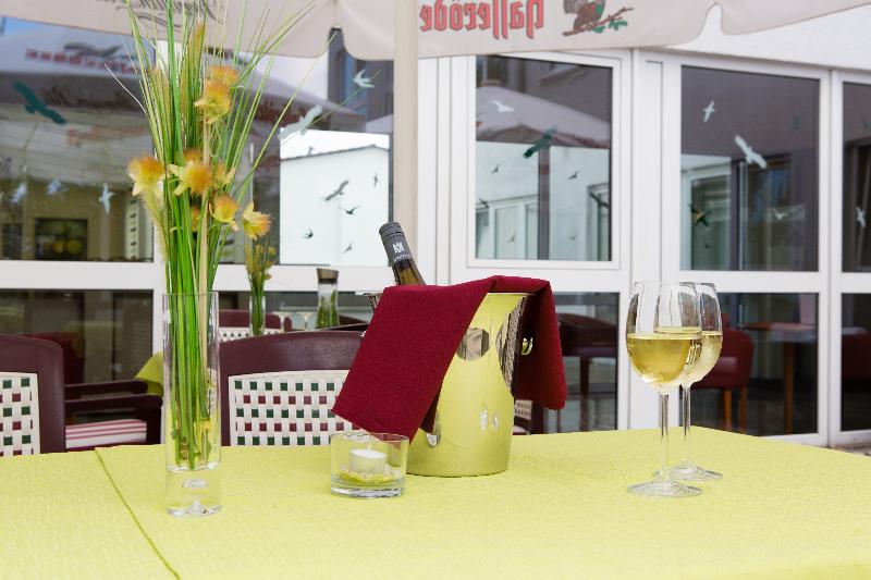Amedia Hotel Frankfurt-Ruesselsheim by Wyndham - Restoran