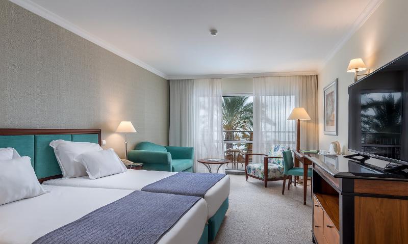 Pestana Grand Premium Ocean Resort - Oda