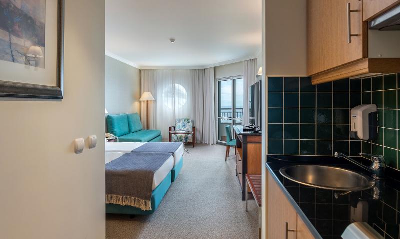 Pestana Grand Premium Ocean Resort - Oda