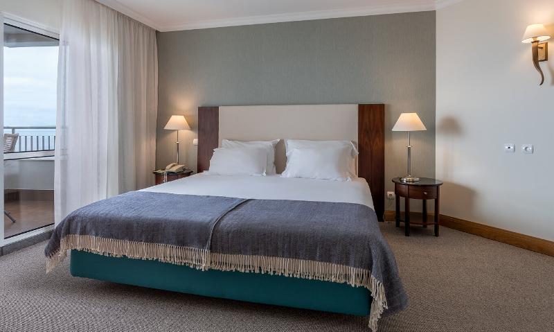 Pestana Grand Premium Ocean Resort - Oda