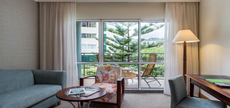 Pestana Grand Premium Ocean Resort - Oda