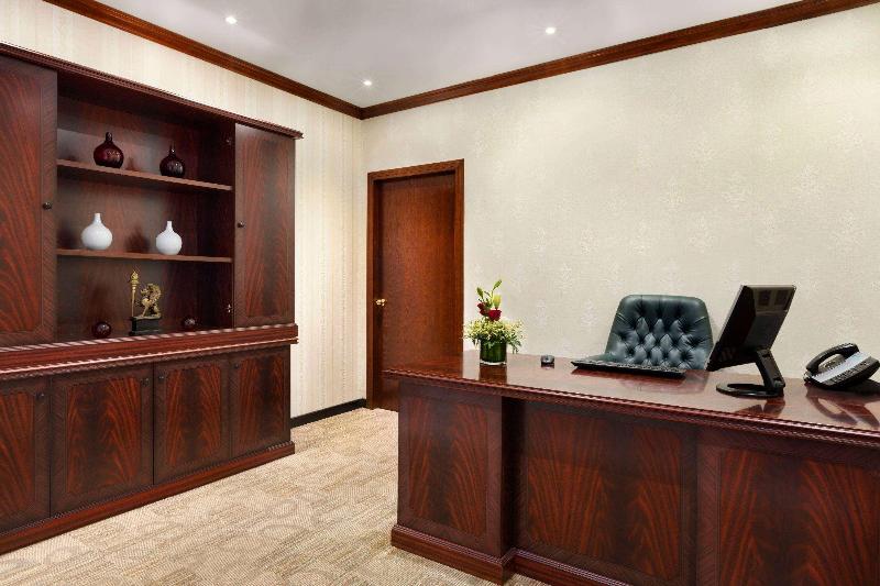 Hawthorn Suites By Wyndham Al Khobar - Toplantı