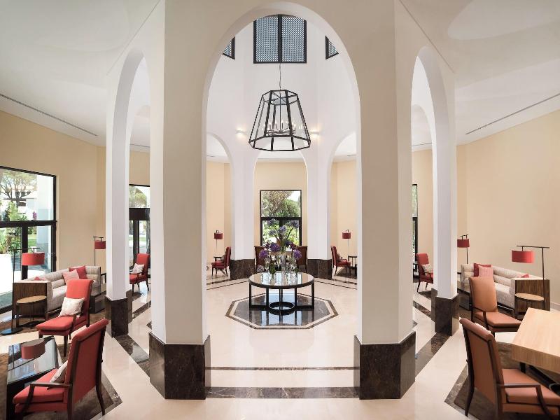 Pine Cliffs Ocean Suites - Lobi