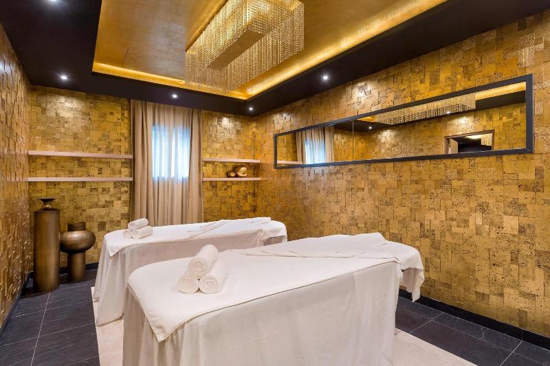 Pine Cliffs Ocean Suites - Aktivite