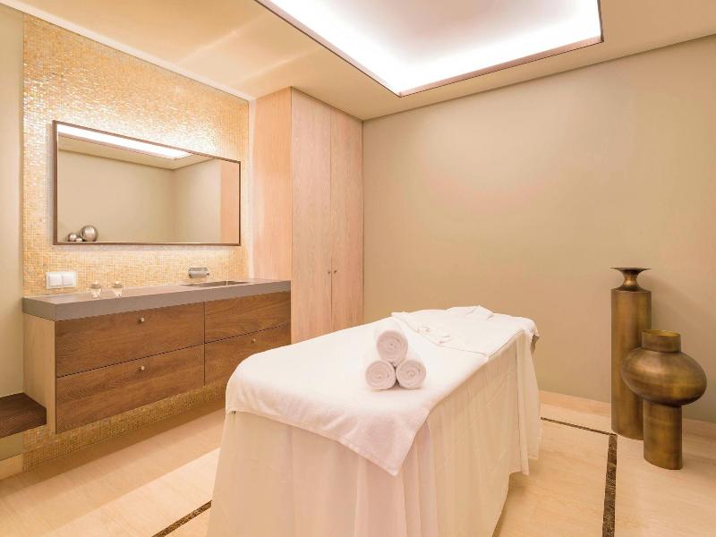 Pine Cliffs Ocean Suites - Aktivite
