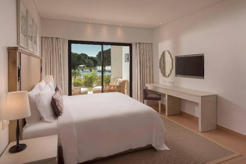 Pine Cliffs Ocean Suites - Oda