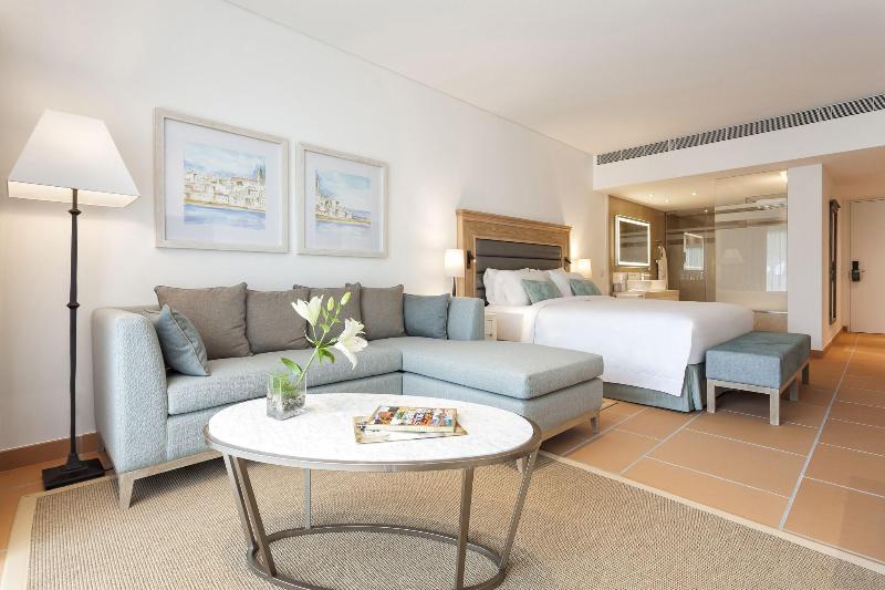 Pine Cliffs Ocean Suites - Oda