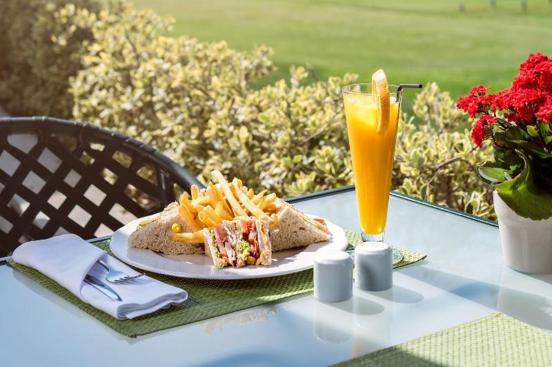 Pine Cliffs Ocean Suites - Restoran