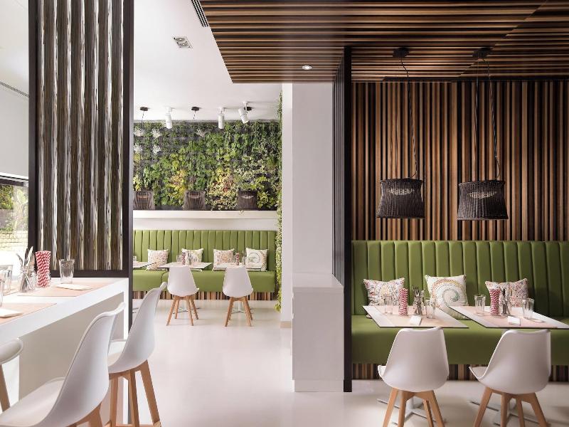 Pine Cliffs Ocean Suites - Restoran