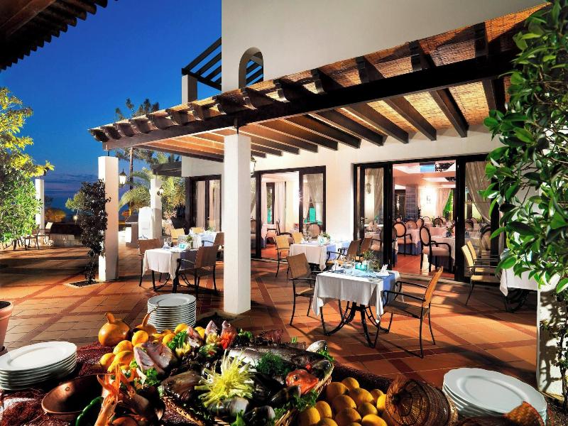 Pine Cliffs Ocean Suites - Restoran