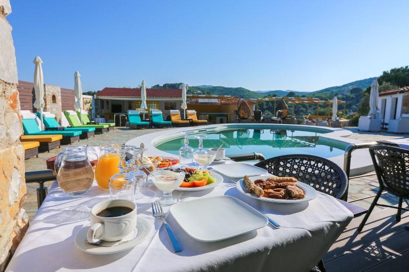 Skiathos Island Suites - Bar