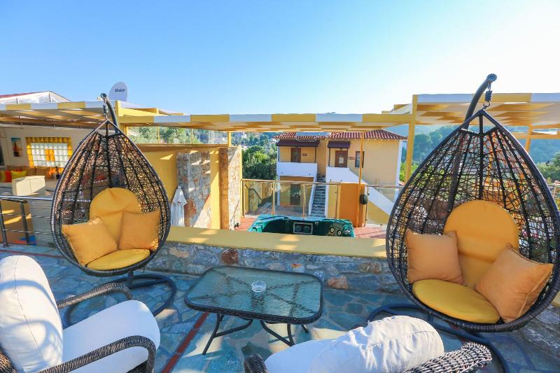 Skiathos Island Suites - Genel