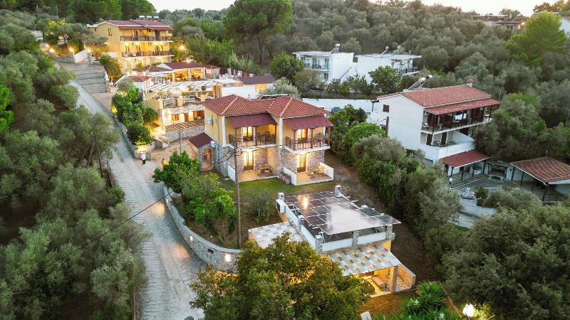 Skiathos Island Suites - Genel