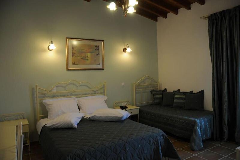 Skiathos Island Suites - Oda