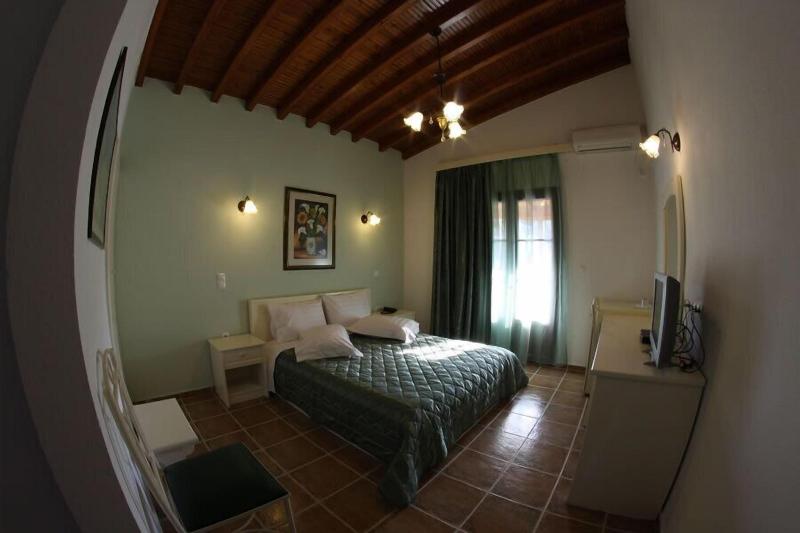 Skiathos Island Suites - Oda