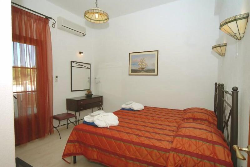 Skiathos Island Suites - Oda