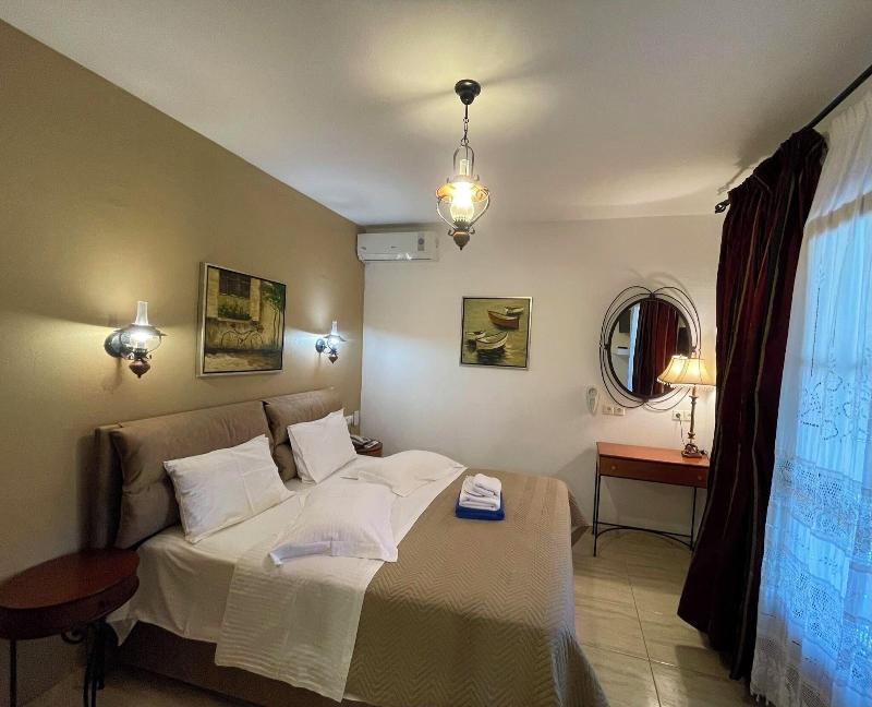 Skiathos Island Suites - Oda