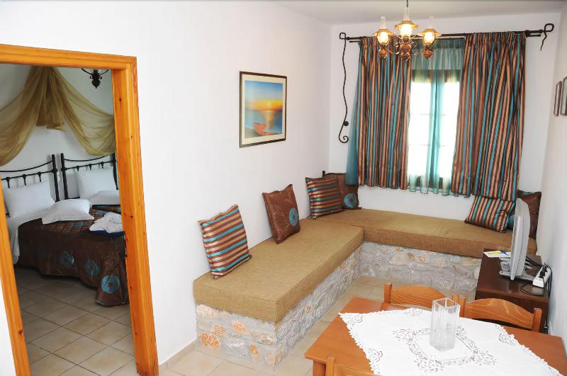 Skiathos Island Suites - Oda