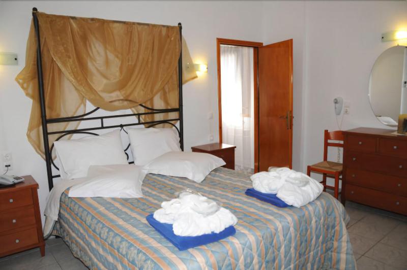 Skiathos Island Suites - Oda